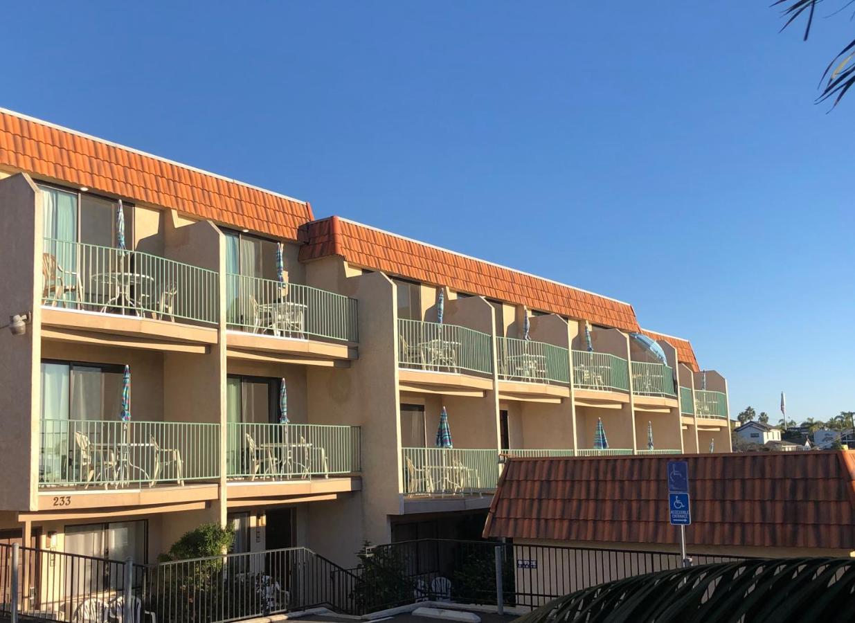 אנסיניטס Moonlight Beach Motel מראה חיצוני תמונה